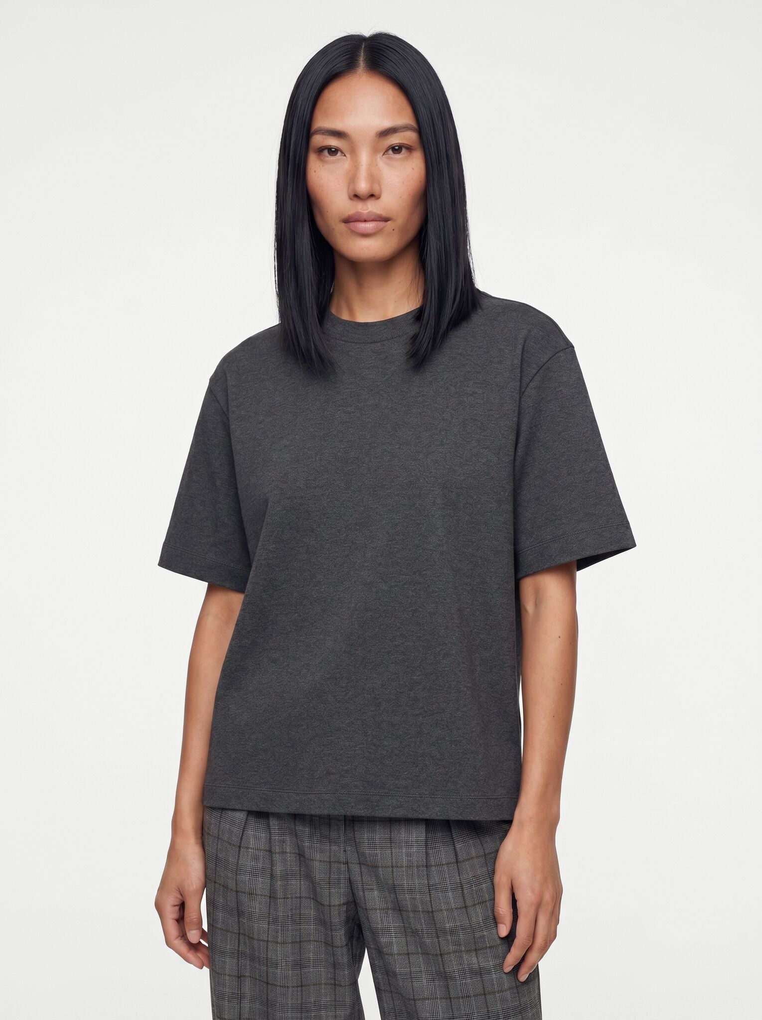 Modelshot / Grey Melange / Detail